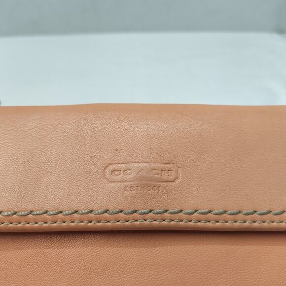 Coach Orange Leather Turn Lock Credit Card ID Window Bifold Wallet - Picture 3 of 15